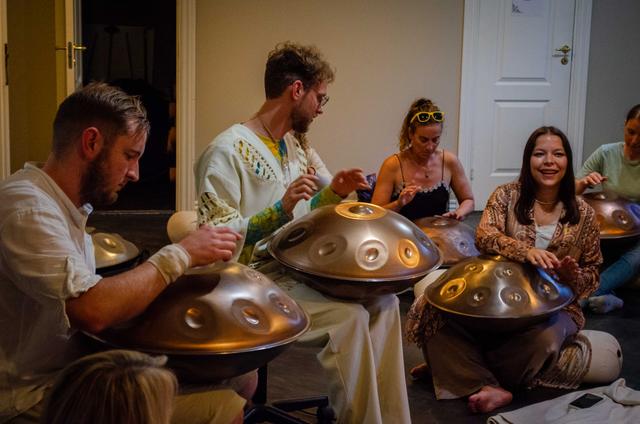 Handpan workshop with Nadishana